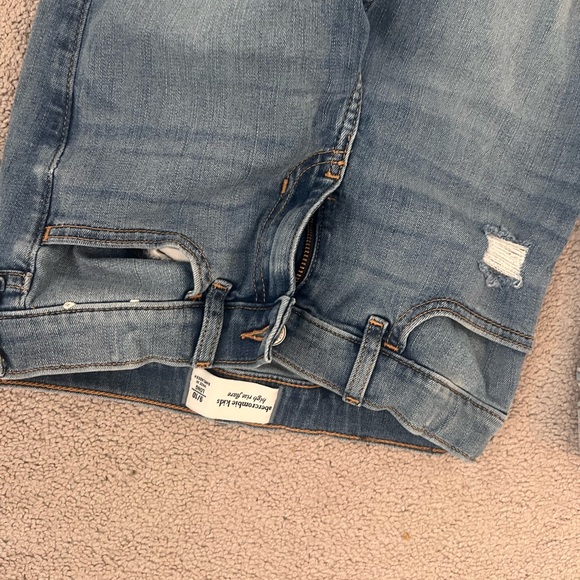 Abercrombie Kids Girls Jeans Bundle – Size 9/10 LONG (3 Pairs!) ✨ - Picture 8 of 9